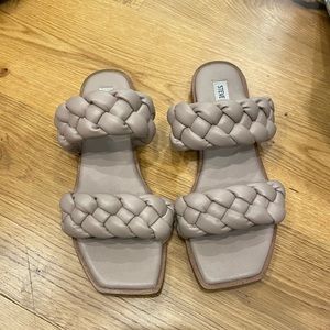 EUC Steve Madden Sandals Size 8 Only Worn Once